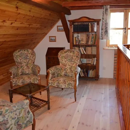 Wyspa Swierkow Vila Lipusz