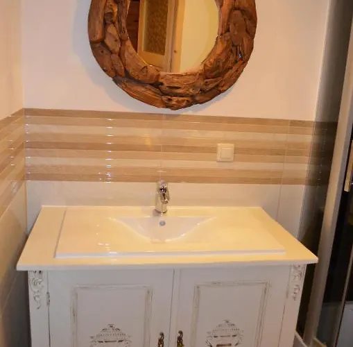 Wyspa Swierkow Lipusz